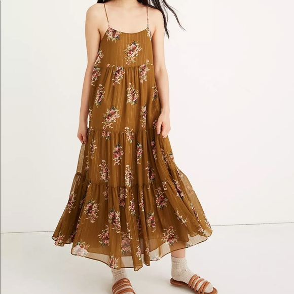 Madewell Dresses & Skirts - Madewell Cami Tier Midi Dress in Metallic Classic Corsage (size 4)